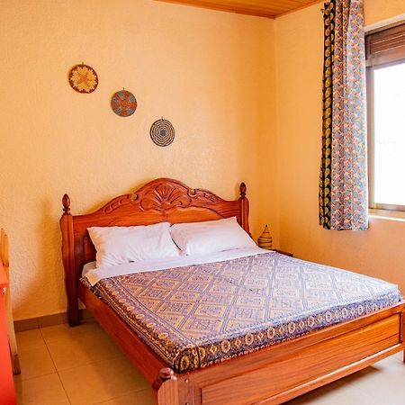 Kigali Castle Hostel Ngoại thất bức ảnh