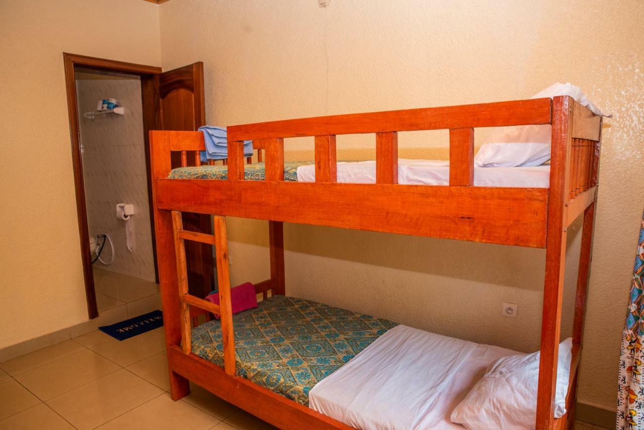 Kigali Castle Hostel Ngoại thất bức ảnh