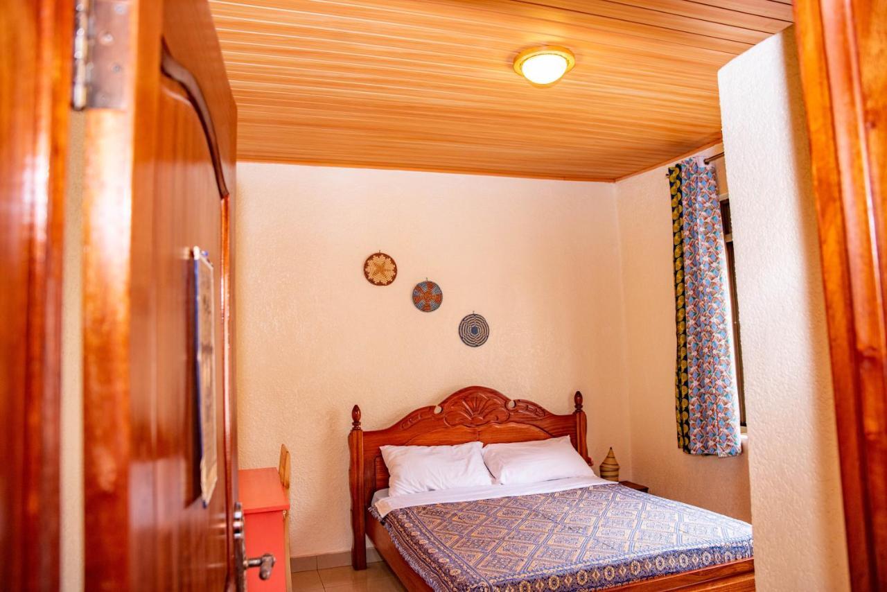 Kigali Castle Hostel Ngoại thất bức ảnh