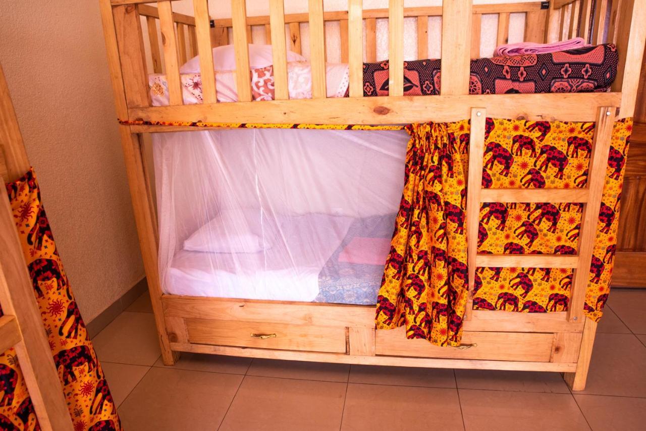 Kigali Castle Hostel Ngoại thất bức ảnh